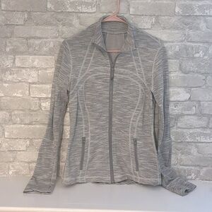 Lululemon define jacket size 10